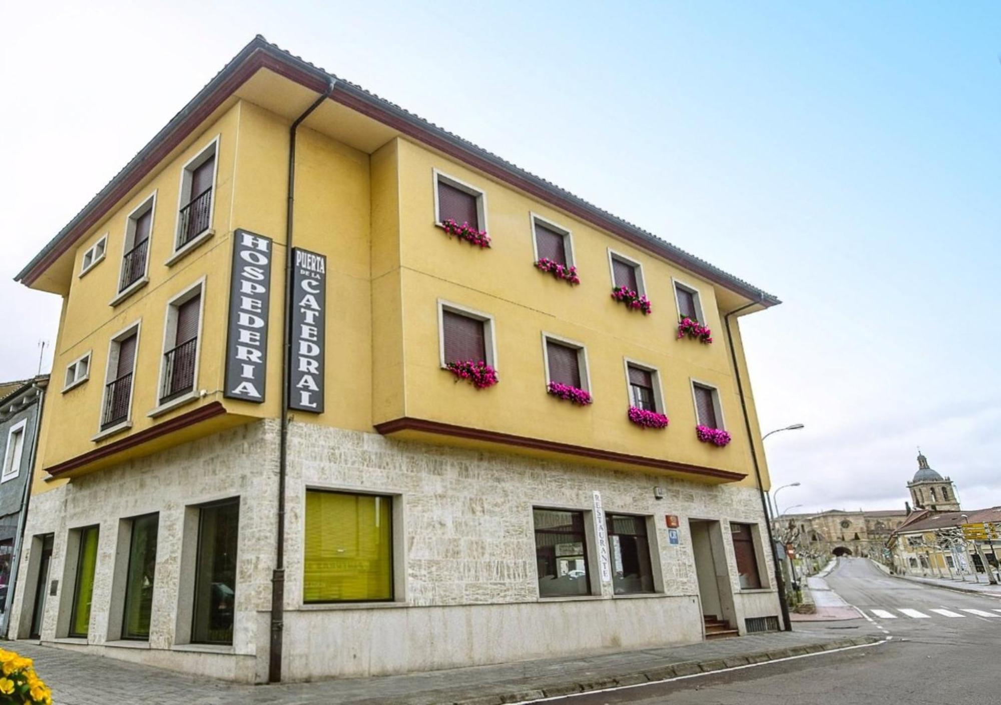 Hospederia Puerta De La Catedral Otel Ciudad-Rodrigo Dış mekan fotoğraf